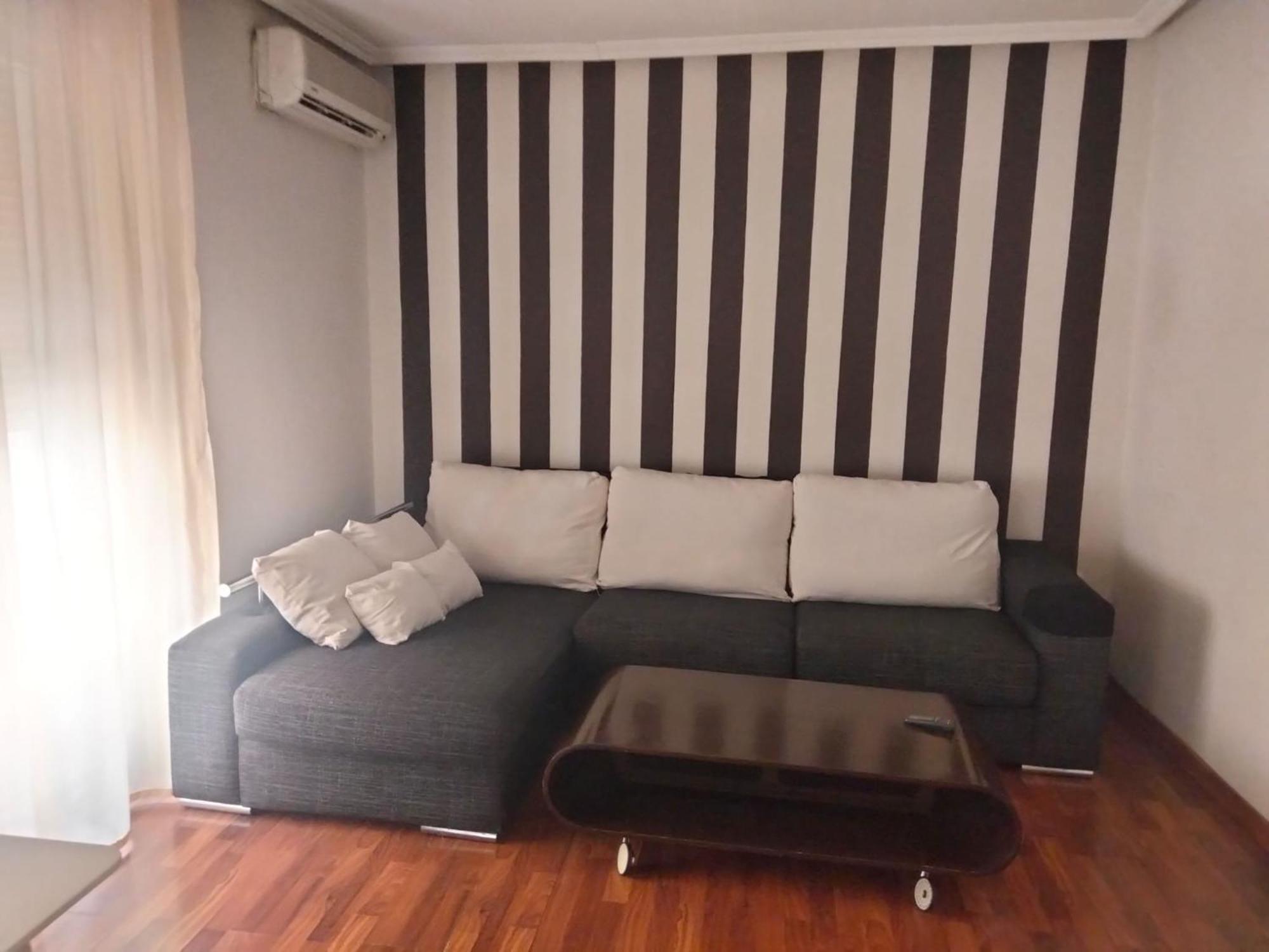 Delsan Apartment Линарес Екстериор снимка