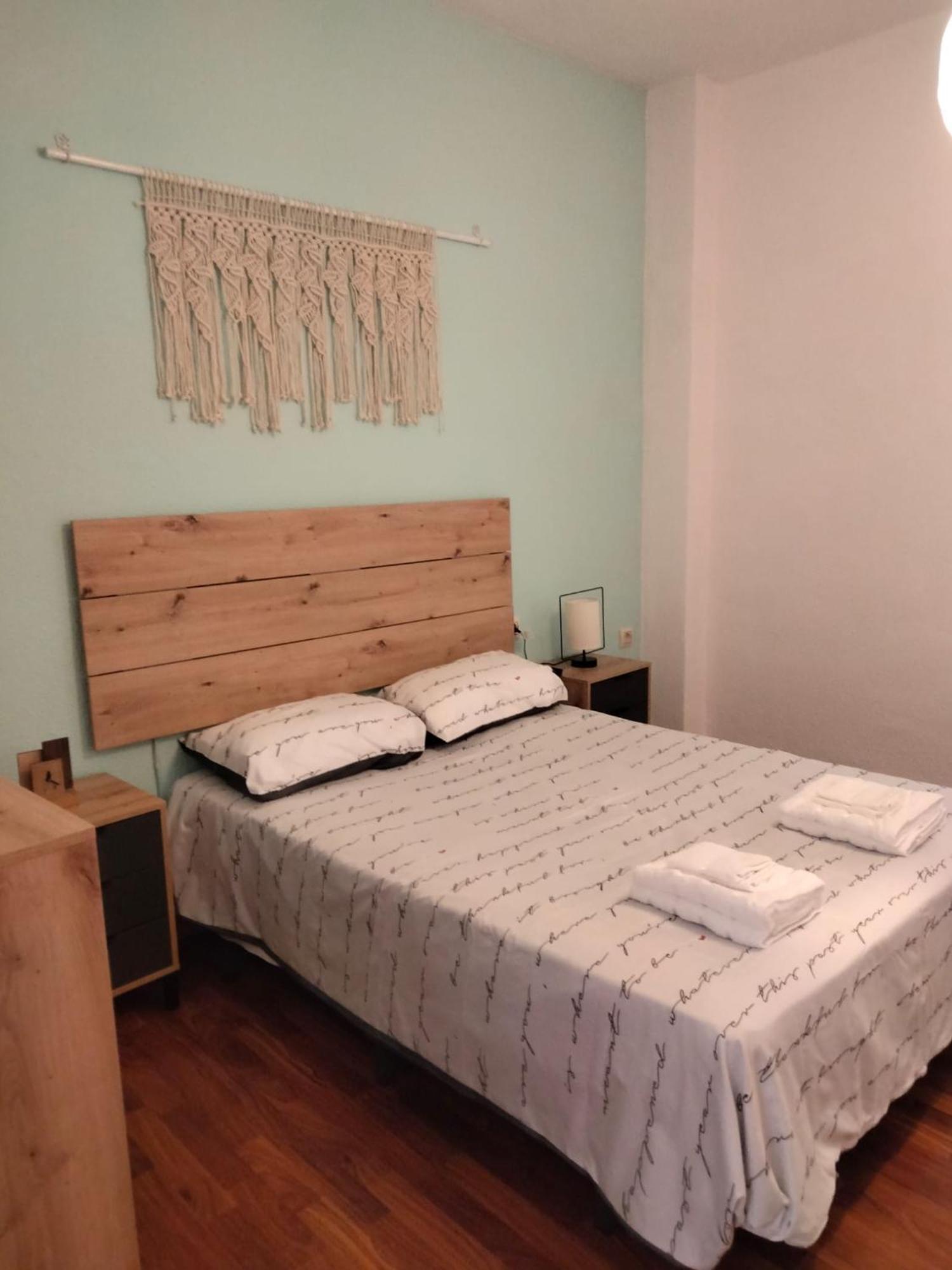 Delsan Apartment Линарес Екстериор снимка
