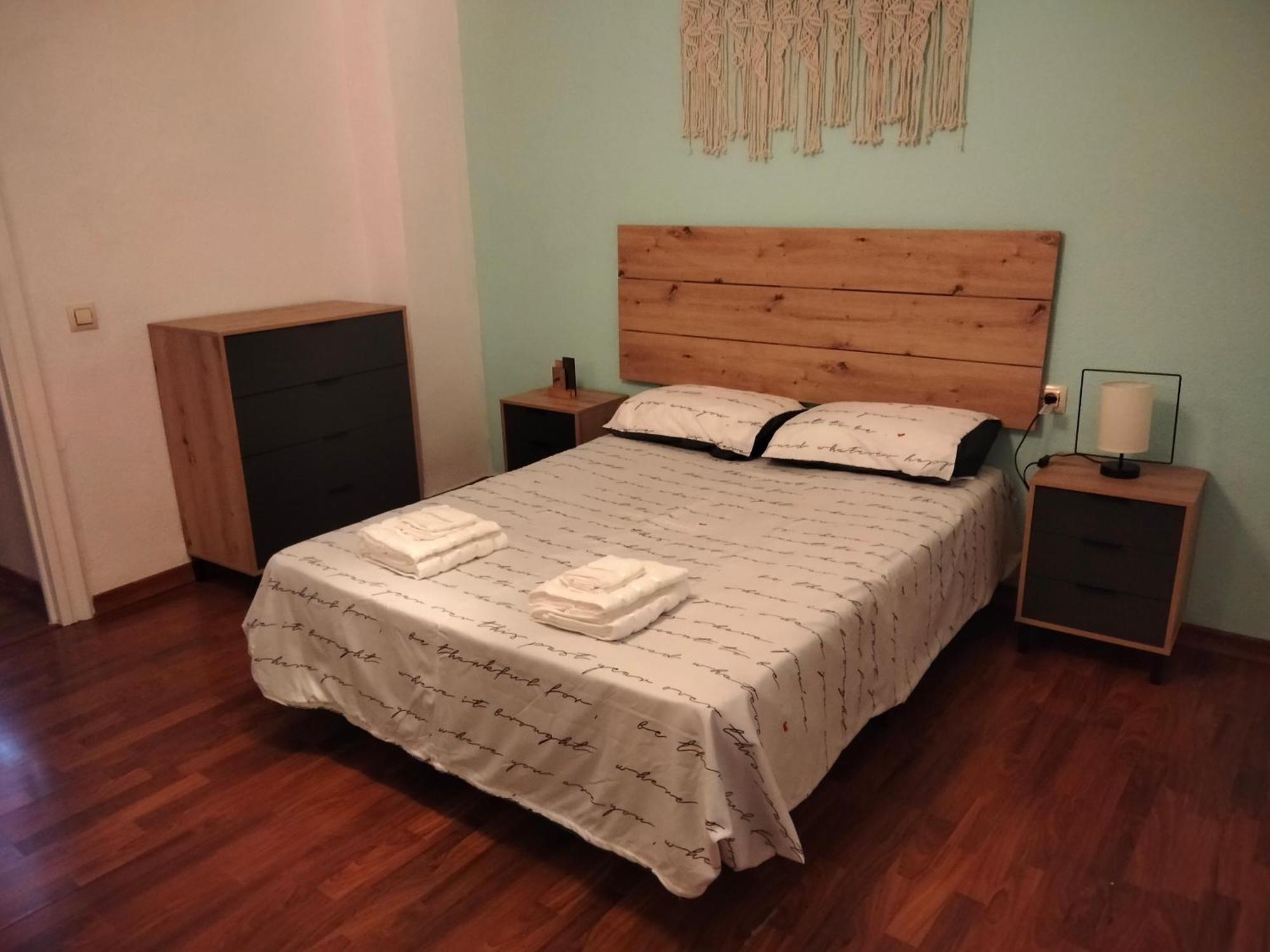 Delsan Apartment Линарес Екстериор снимка