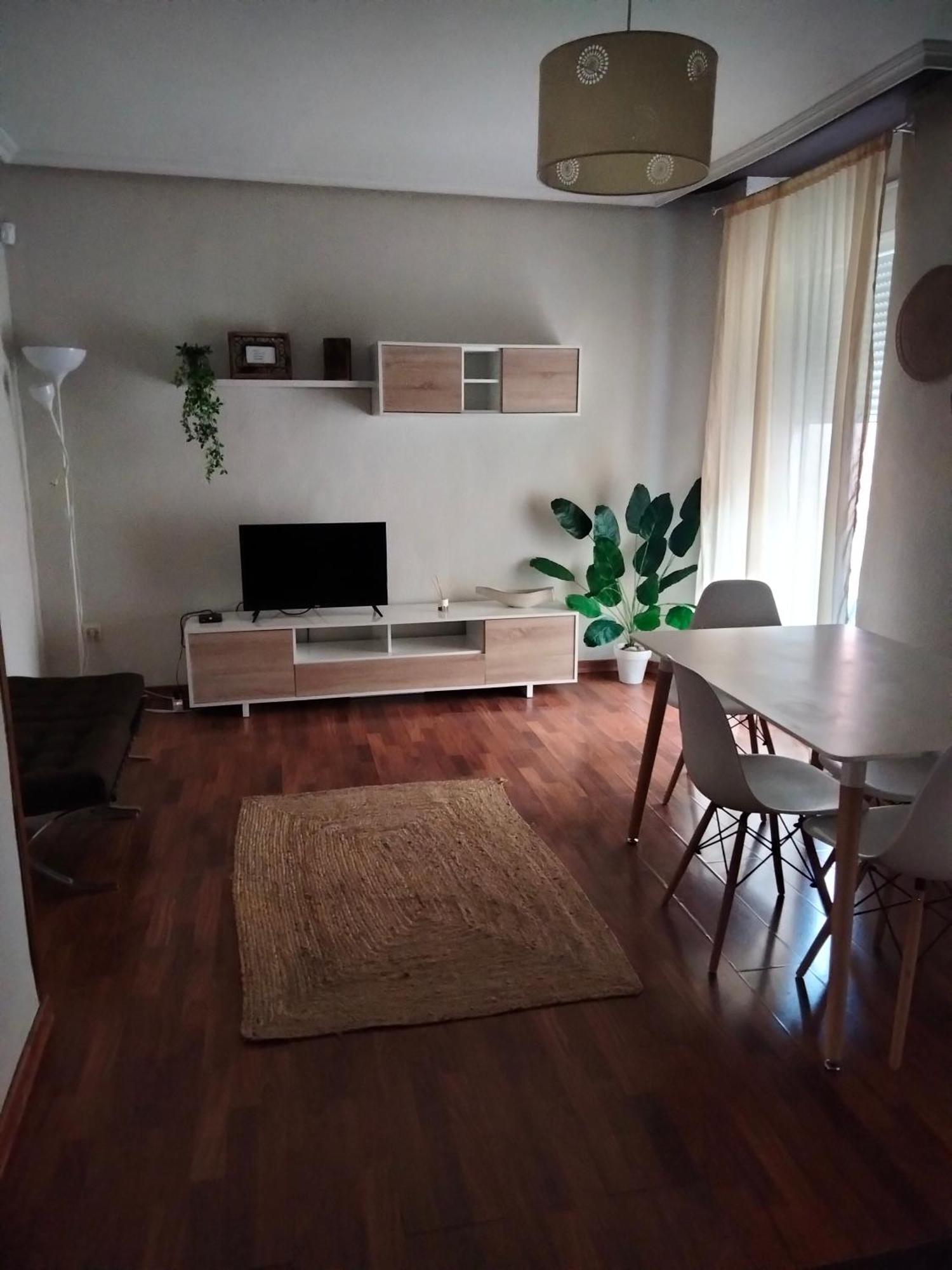 Delsan Apartment Линарес Екстериор снимка